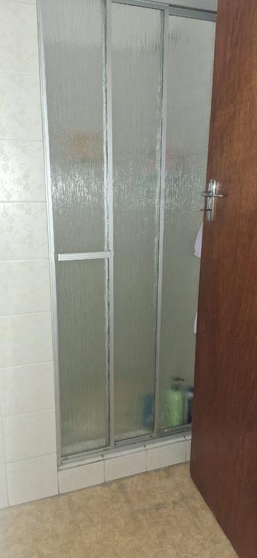3 Bedroom Property for Sale in Goodwood Central Western Cape